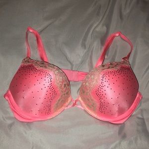 Victoria’s Secret Bombshell Bra